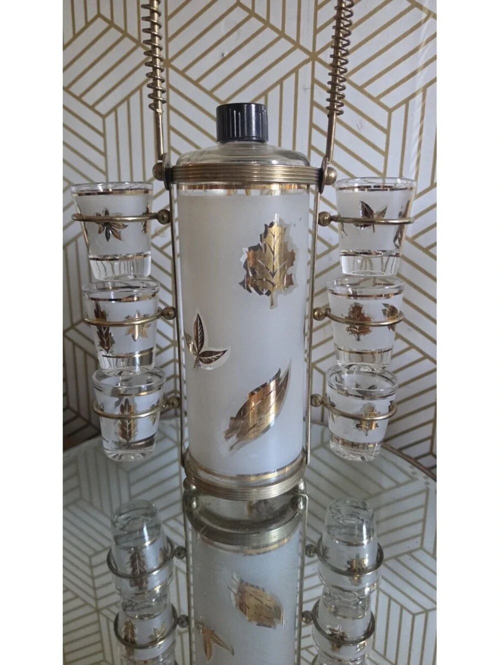 Vintage Libbey Starlyte Gold Leaf Foliage Barware Decanter/ Shot Glass Set Caddy